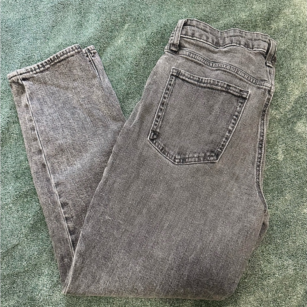 Old Navy Women’s Gray Straight Jeans